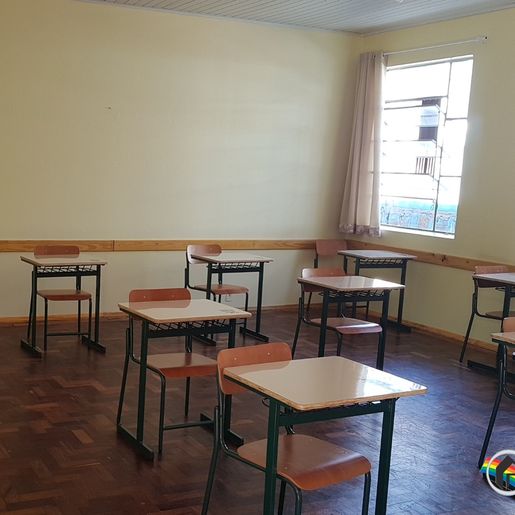 Educação municipal realiza capacitação de professores e suspende aulas