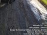 Carreta tomba e derrama óleo diesel na PR-180  