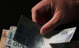 Governo propõe salário mínimo de R$ 1.294 em 2023, sem aumento real