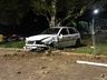 VÍDEO: Motorista invade praça e foge do local em São Miguel do Oeste