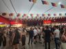 Bailões animam público na 46ª Oktoberfest neste sábado