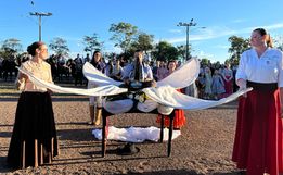 Público prestigia Oração da Ave Maria no 24º São Miguel Tchê