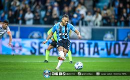 VÍDEO: Em jogo atrasado, Grêmio volta a vencer no Brasileirão