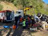 Tombamento de caminhão deixa condutor ferido na BR-282 entre SMOeste e Maravilha 
