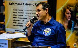 Comissão aprova por unanimidade relatório que pede impeachment de Moisés
