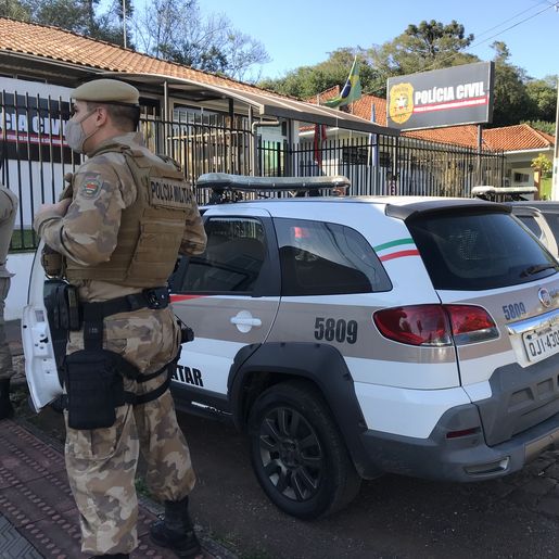 Homem é preso em flagrante após ameaçar de morte sua companheira em SMOeste 