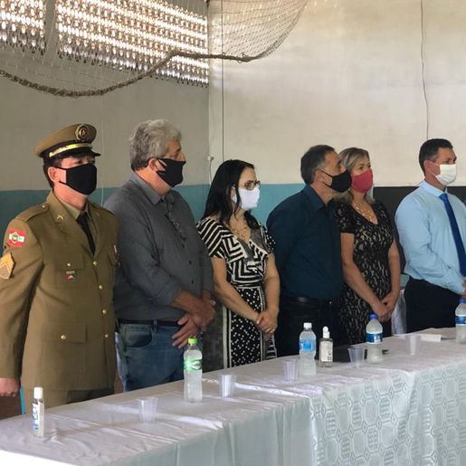 Primeira prefeita da história de Paraíso toma posse em ato solene no clube Cruzeiro