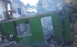 Residência é destruída por incêndio em São José do Cedro