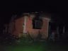 Homem sofre queimaduras em incêndio de casa