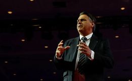 TCU apura ilegalidade em isenção de tributos para religiosos dada por Bolsonaro