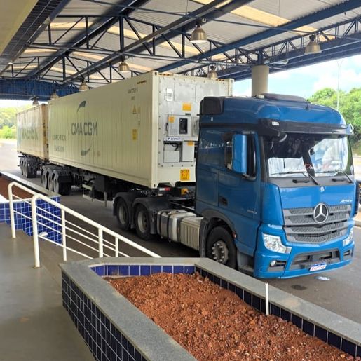 Operação contra excesso de peso flagra 184 toneladas a mais que o permitido no Oeste