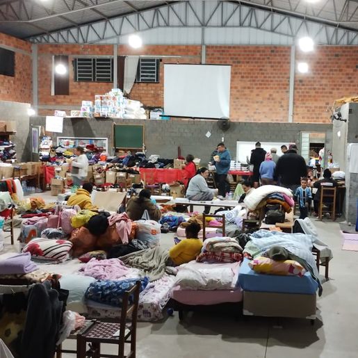 Paróquia de Itapiranga realiza campanha de doações para famílias do RS