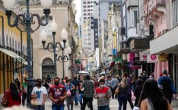 Decreto limita horário do comércio das 10h às 20h em Santa Catarina