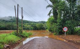 Nove pontes no interior de Itapiranga são interditadas para a travessia de veículos