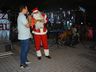 Chegada do Papai Noel encerra festividades natalinas em Saltinho 