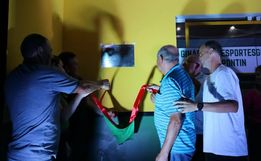 Ginásio de Esportes do Distrito de Mariflor é reinaugurado 