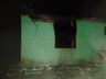 Casa é destruída pelo fogo no interior