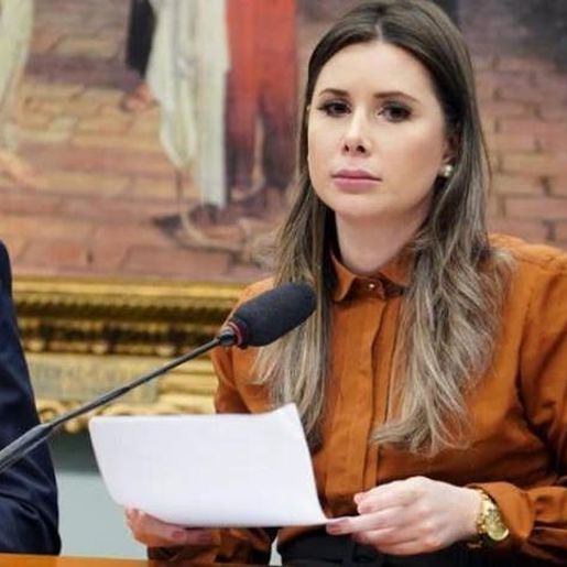 Deputada de Santa Catarina quer derrubar a cota para mulheres nas eleições