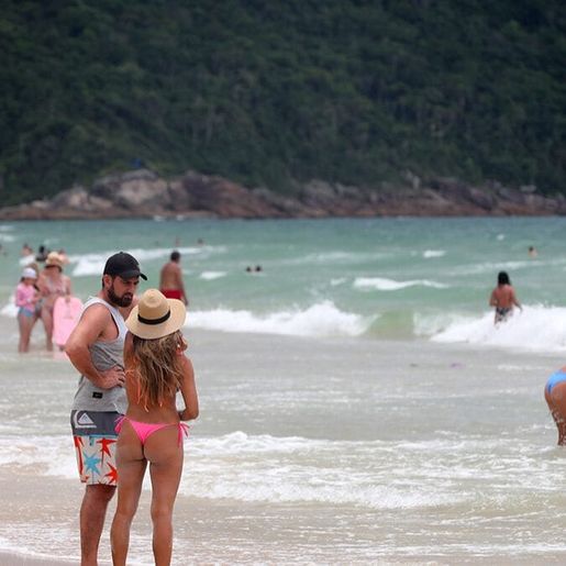 Sol e calorão de quase 40°C marcam o domingo em SC