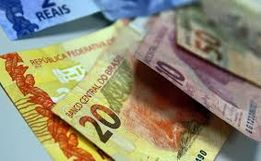 Governo Federal anuncia salário mínimo de R$ 1.100 para 2021