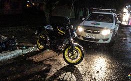 Após acidente, condutor foge do local em São Miguel do Oeste