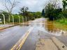 Ponte na ITG 070 em Itapiranga fica submersa e passagem é interrompida