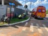 Casal fica ferido em queda de motocicleta