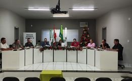 Legislativo de Tunápolis antecipa última sessão do ano e define nova mesa diretora