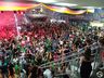 43ª Oktoberfest: Bailões agitam o público na noite deste sábado