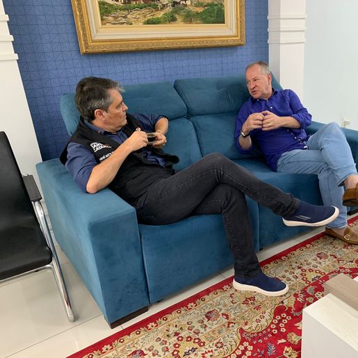André Motta Ribeiro visita SMOeste e recebe reivindicações de Trevisan 