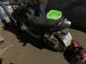 Colisão entre carro e moto deixa mulher ferida na Willy Barth 