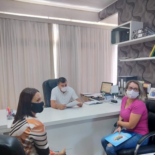 Vereadores encaminham anteprojeto ao Executivo para aquisição de vacinas 