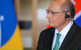 Plano de contingência para empresas afetadas por tarifaço deve sair até terça, diz Alckmin