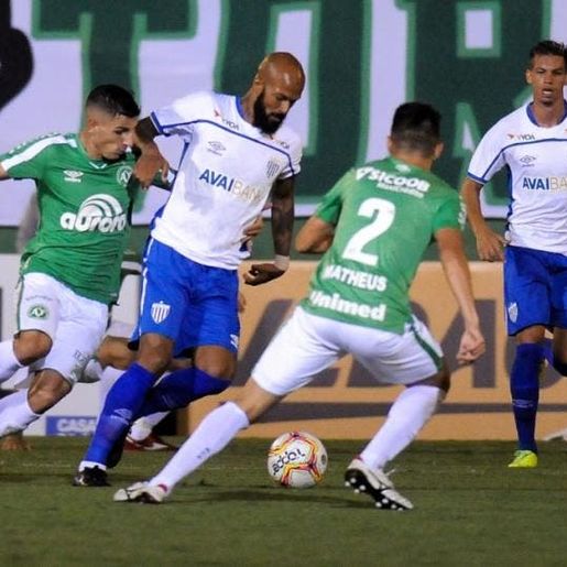 Na estreia do Catarinense, Chapecoense e Avaí empatam na Arena Condá