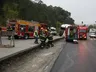Acidente entre van e caminhão deixa 3 mortos e feridos em rodovia de SC