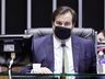 Projeto de combate a fake news deve ser votado este ano, diz Maia