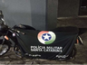 Homem tem motocicleta recuperada pela PM e dois jovens são presos