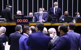 Câmara dos Deputados rejeita e arquiva PEC do voto impresso