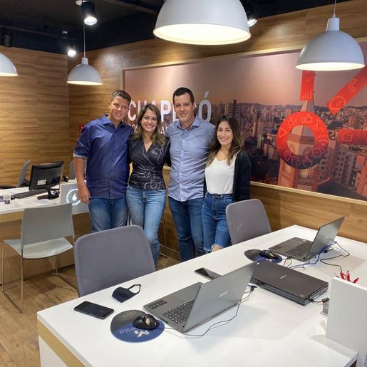Inaugura em SMOeste MRZ Celulares, nova Claro do Calçadão 