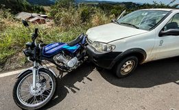 SMO: colisão traseira deixa motociclista ferido na BR-282 