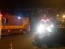 Motorista fica ferida ao colidir carro em poste 