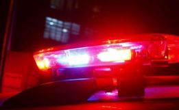Assaltante invade casa, toma “café da manhã" e foge com celular em SC