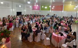 Evento Flores e Prosa reúne cerca de 300 mulheres em Descanso 
