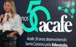 Luciane Ceretta é confirmada como nova secretária de Educação de SC