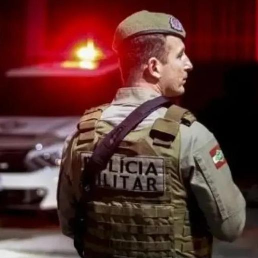 Adolescente é flagrado pilotando moto e mãe é responsabilizada em SJCedro