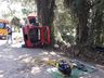 Condutor fica ferido em capotamento de veículo no interior