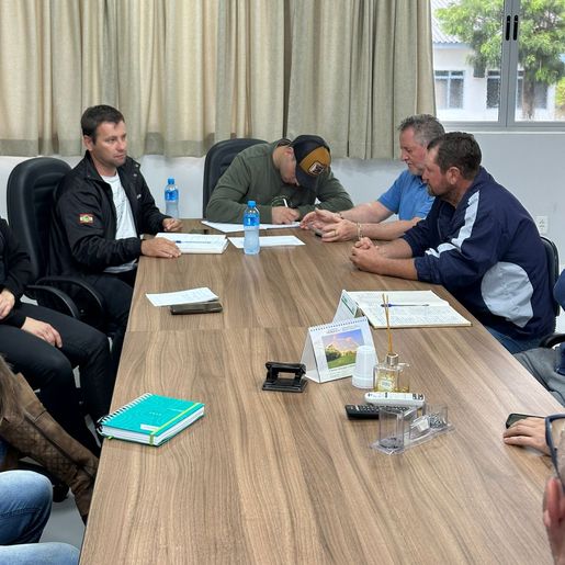 Conselho municipal de agricultura realiza reunião para discutir melhorias no setor
