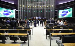 Santa Catarina pode ganhar quatro deputados com nova proposta na Câmara