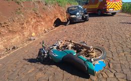 Motociclista sofre graves ferimentos em colisão frontal em Princesa