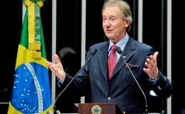 Ex-governador Casildo Maldaner está internado em estado grave em SC